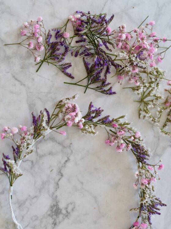 Klappt ohne Floristen-Diplom: ein easypeasy DIY Blumenkranz