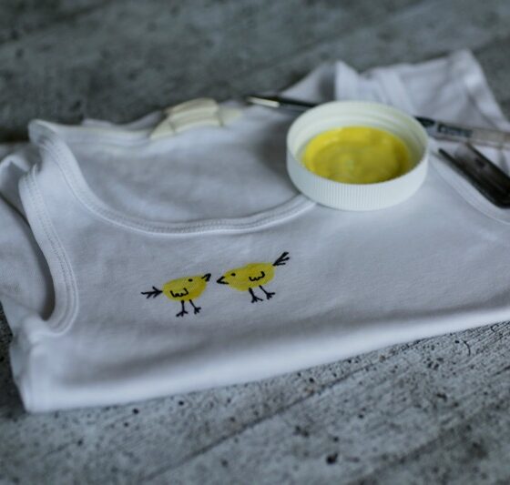 Flecken über Flecken: wie aus Schmuddelshirts wieder Lieblingsstücke werden