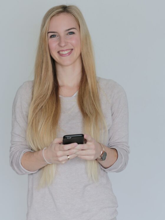 SO NE YEAH-MUTTI Jana Nibe: „Ich schaue mir auf Instagram total gerne diese heile Welt an. Authentisch bin ich schon selber!“