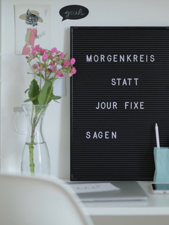 Zehn Dinge, an denen man im Büro merkt, dass man dringend die innere Mutti ausschalten muss