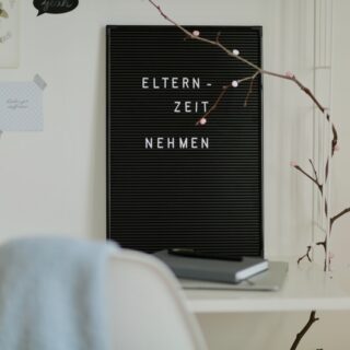 Wiesn-DIY: eine Kette mit Schleichtier (und Mamas Telefonnummer)