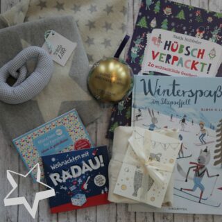 Schöner Kleben: unsere selbst gestalteten Weihnachts-Sticker