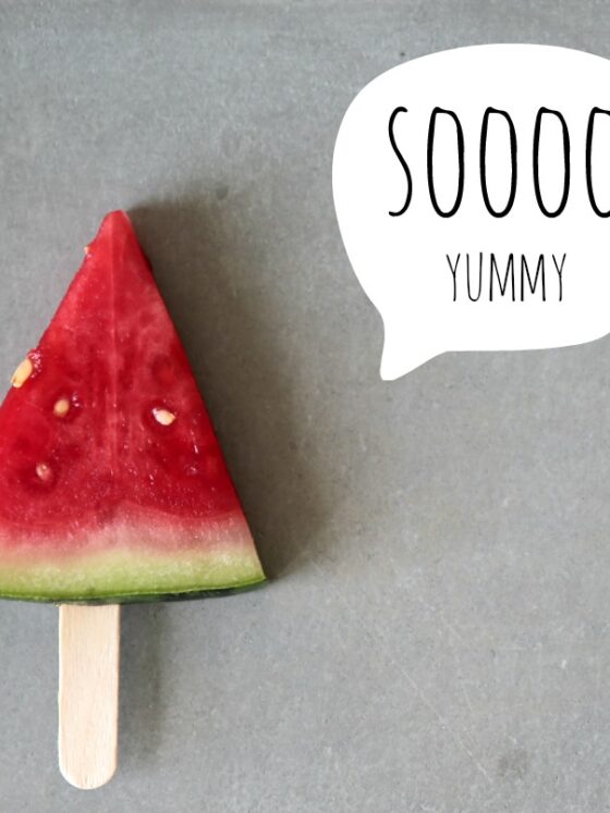 Ratzfatz fertig: Wassermeloneneis am Stiel