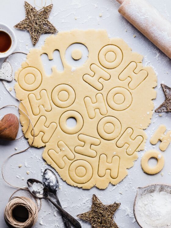 1 Thema // 10 Mütter, Folge 3: Weihnachtsbäckerei